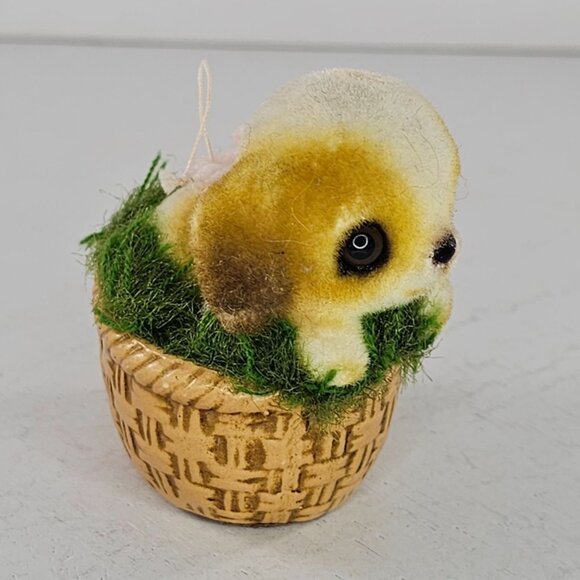 Vintage Josef Originals Japan Flocked Light Brown Puppy In Basket Figurine - Picture 3 of 8
